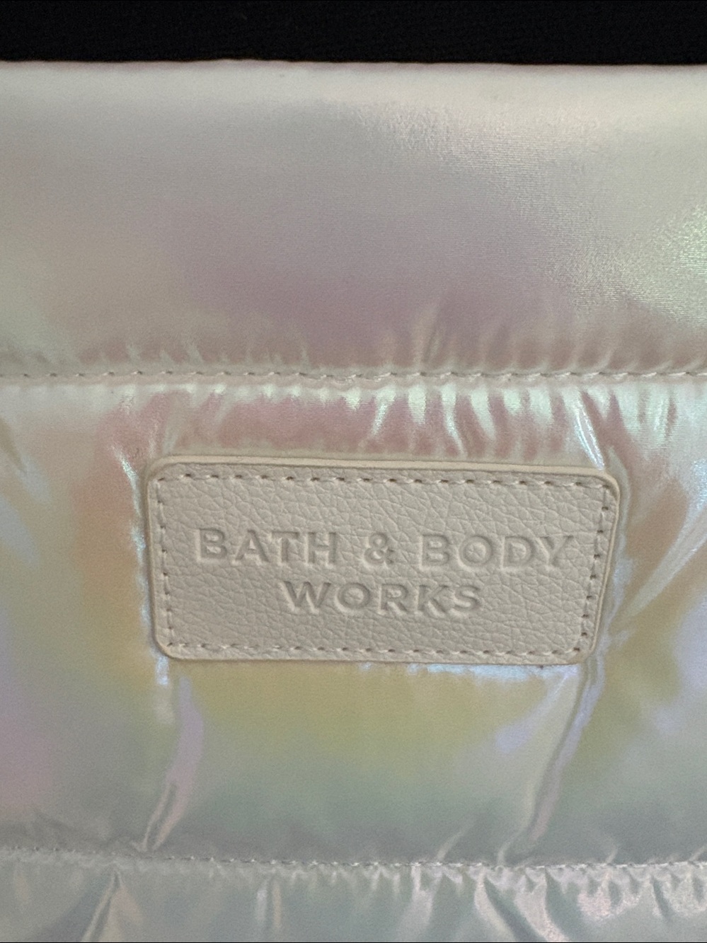 Bath & Body Works Iridescent Quilted Puffer Tote Bag Shopper - Picture 3 of 5